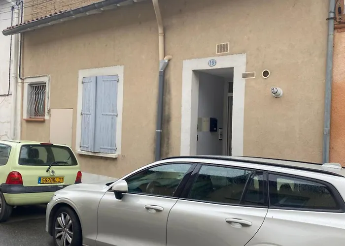 Grand Sur Cour Privative شقة